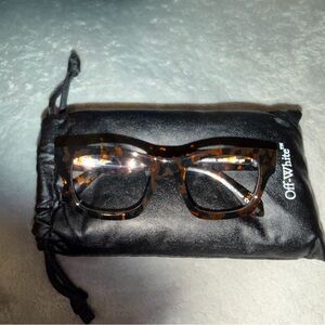 OFF WHITE Tortoise Shell Havanna Glasses with Case